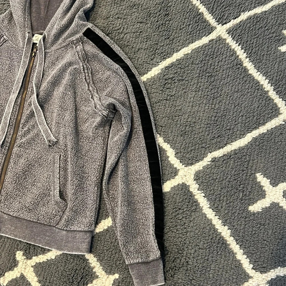 Vintage Havana Zip Up Sweatshirt - Picture 2 of 6